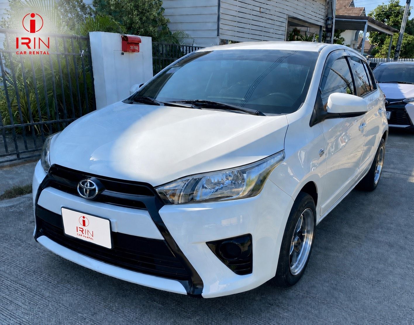 TOYOTA Yaris โฉม Hatchback 5 ประตู rental car — Irin Car Rent Lopburi