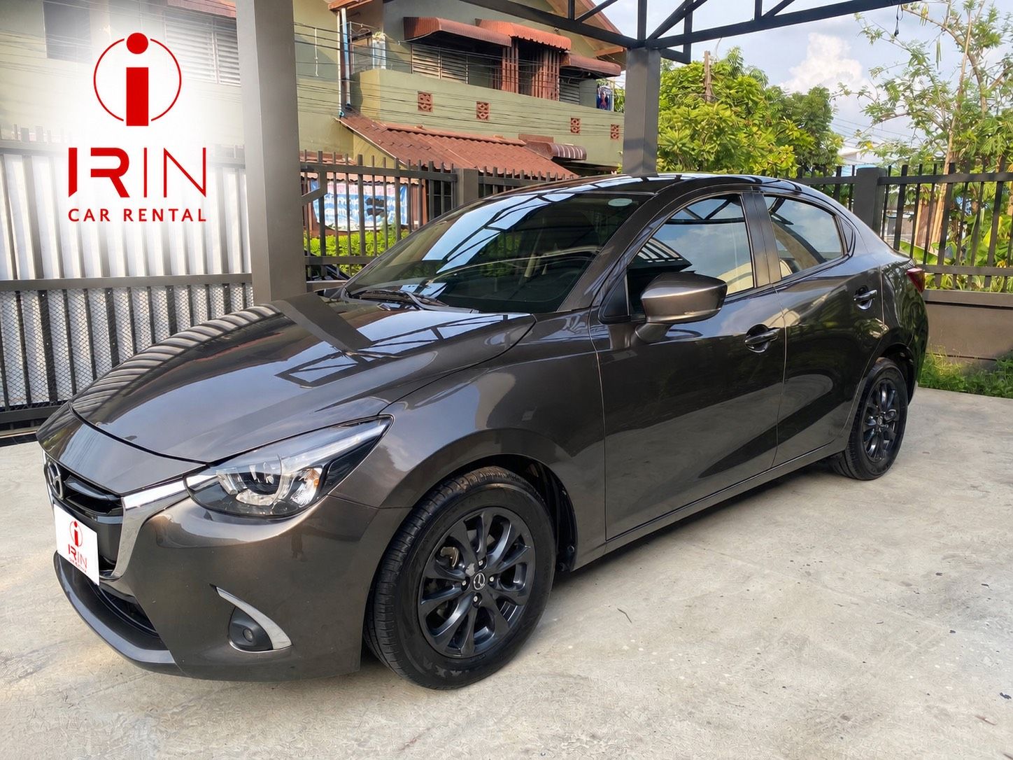 MAZDA 2 โฉม Skyactiv 4 ประตู rental car — Irin Car Rent Lopburi